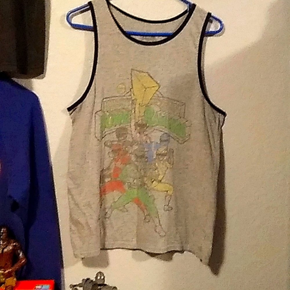 Medium grey mighty morphin power ranger  t-shirt